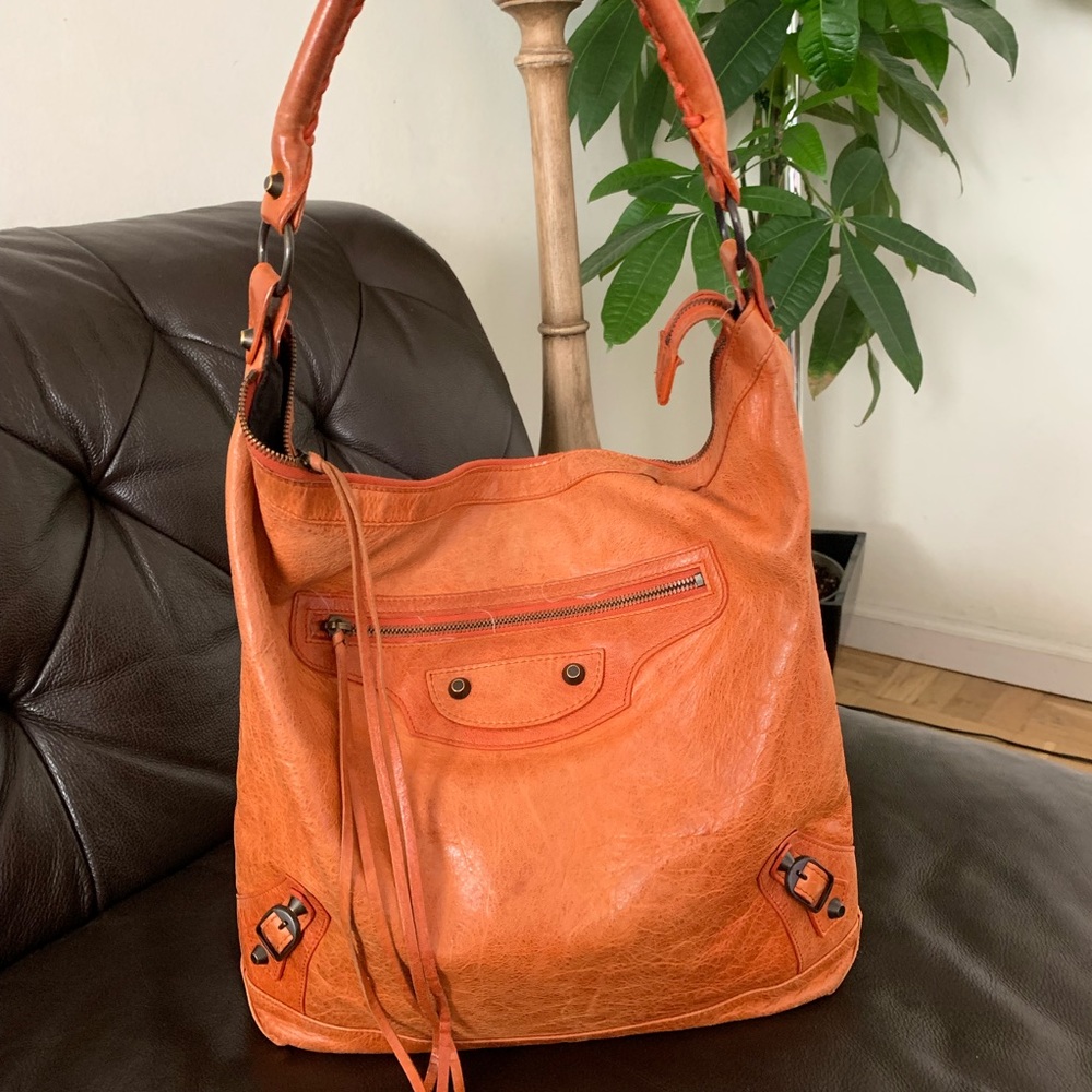 Balenciaga Day Bag ⭐️ Authentic - Picture 2 of 12